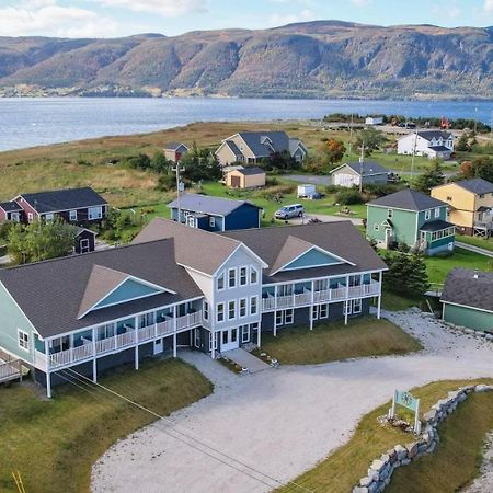 The Tides Inn Norris Point Exterior photo